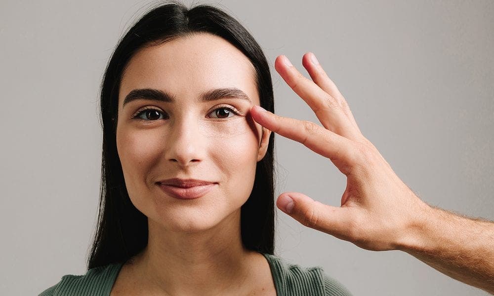 Are Hooded Eyes Attractive? Beauty, Perception, and Modern Aesthetic Views
